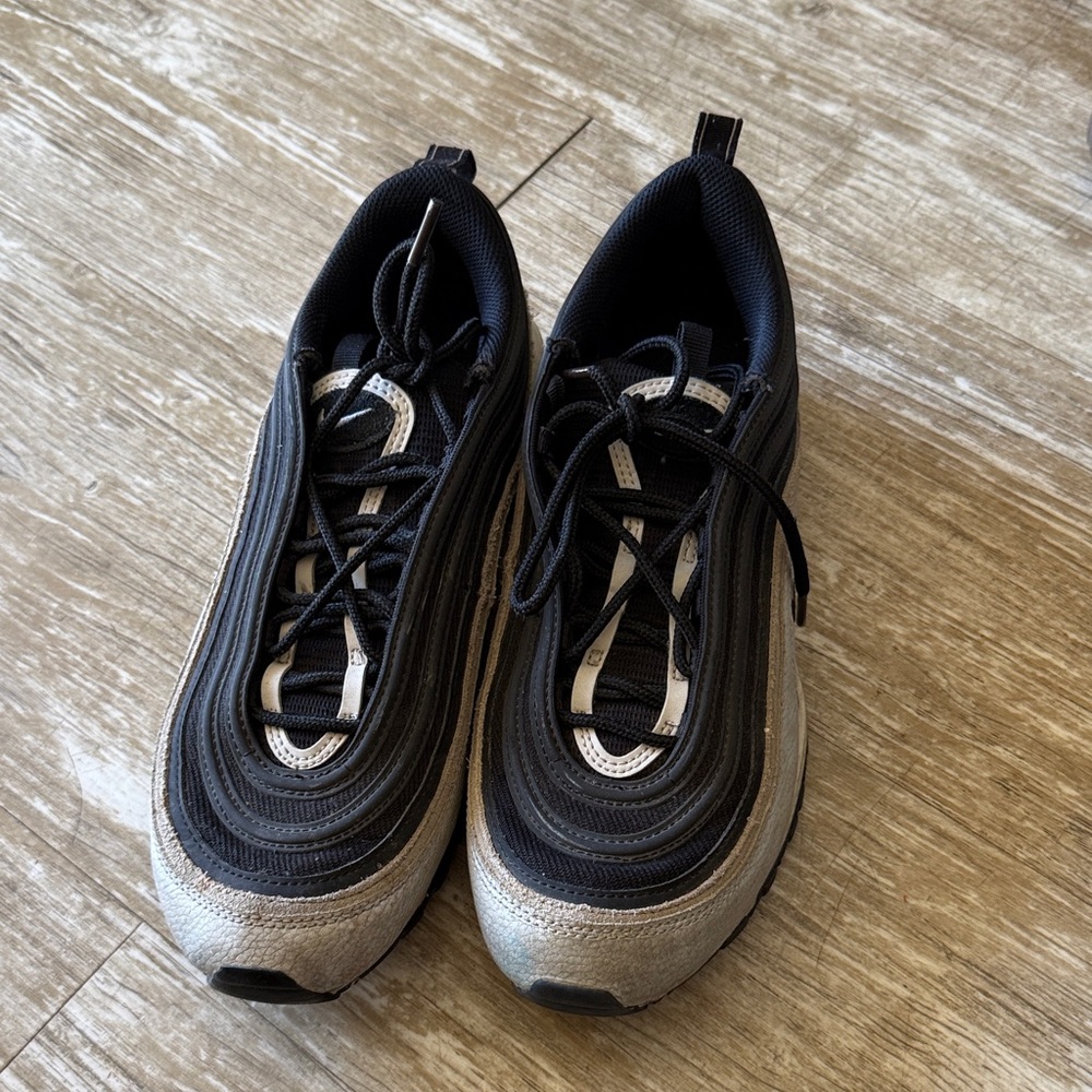 Nike Black and Gray Air Max Sneakers